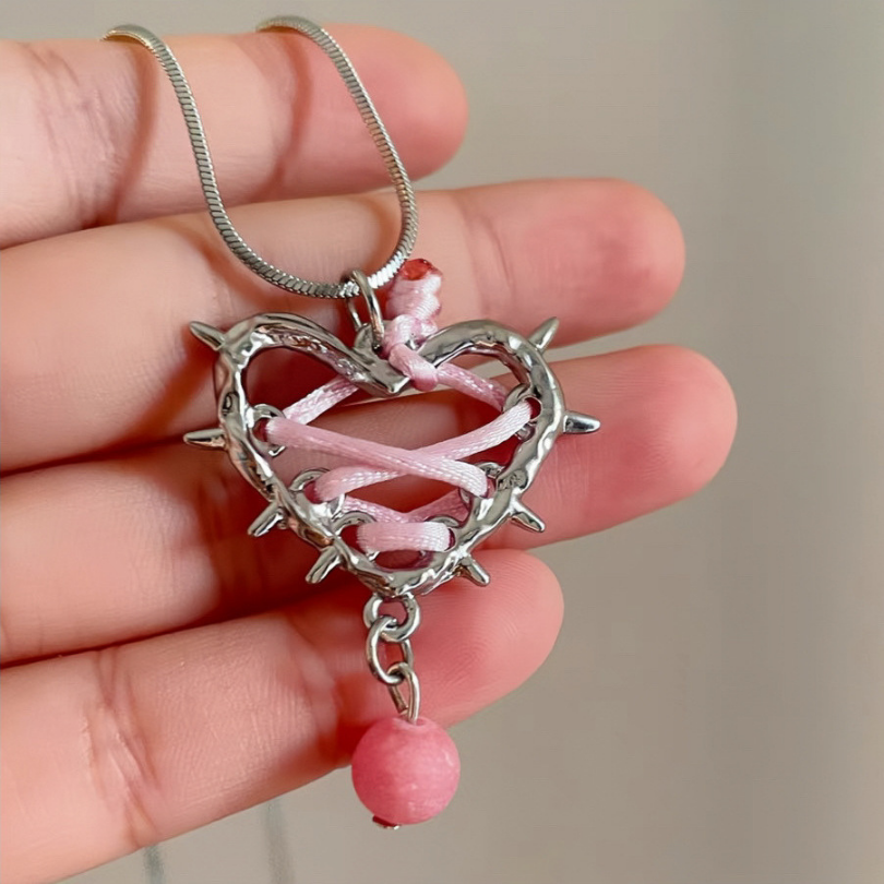 Thorn Heart Ribbon Necklace